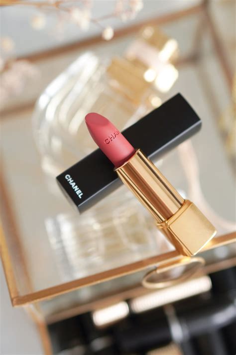 chanel rouge allure velvet 69 abstrait|Chanel Rouge Allure reviews.